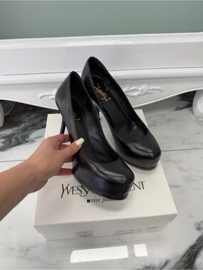 Yves Saint Laurent (YSL) Black Leather Platform Pumps Heels